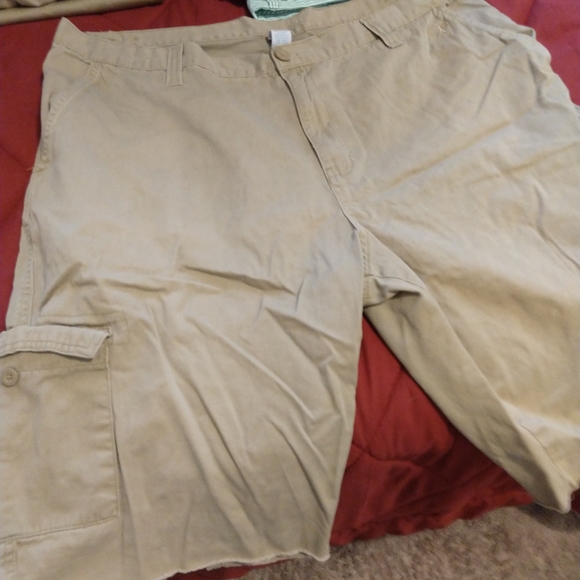 Huge selection of Men's shorts - Picture 11 of 16